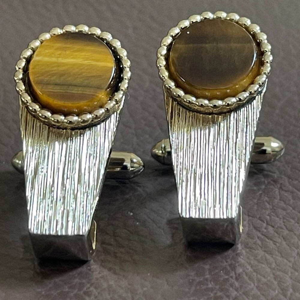 Cuff Links Gold Tone with Light brown color stone